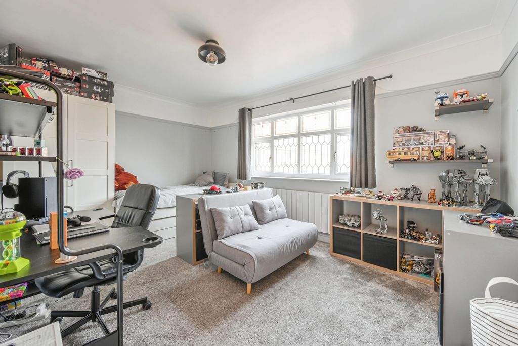 Additional image 10 of 4 bed detached house for saleKenderdine Close, Stafford ST17
