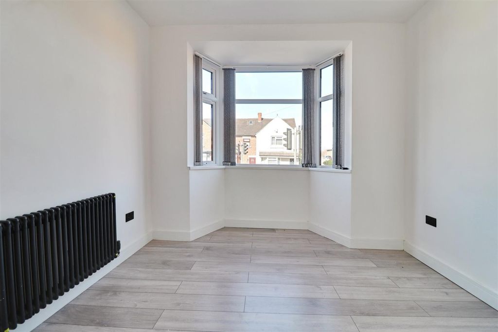Additional image 17 of 4 bed semi-detached house for saleLower Milehouse Lane, Newcastle ST5