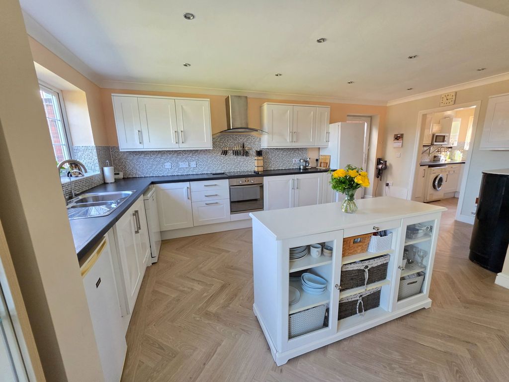 Additional image 11 of 4 bed detached house for saleChurch View Gardens, Kinver, Stourbridge DY7