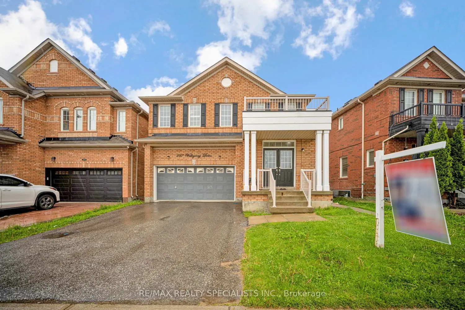 227 Valleyway Drive