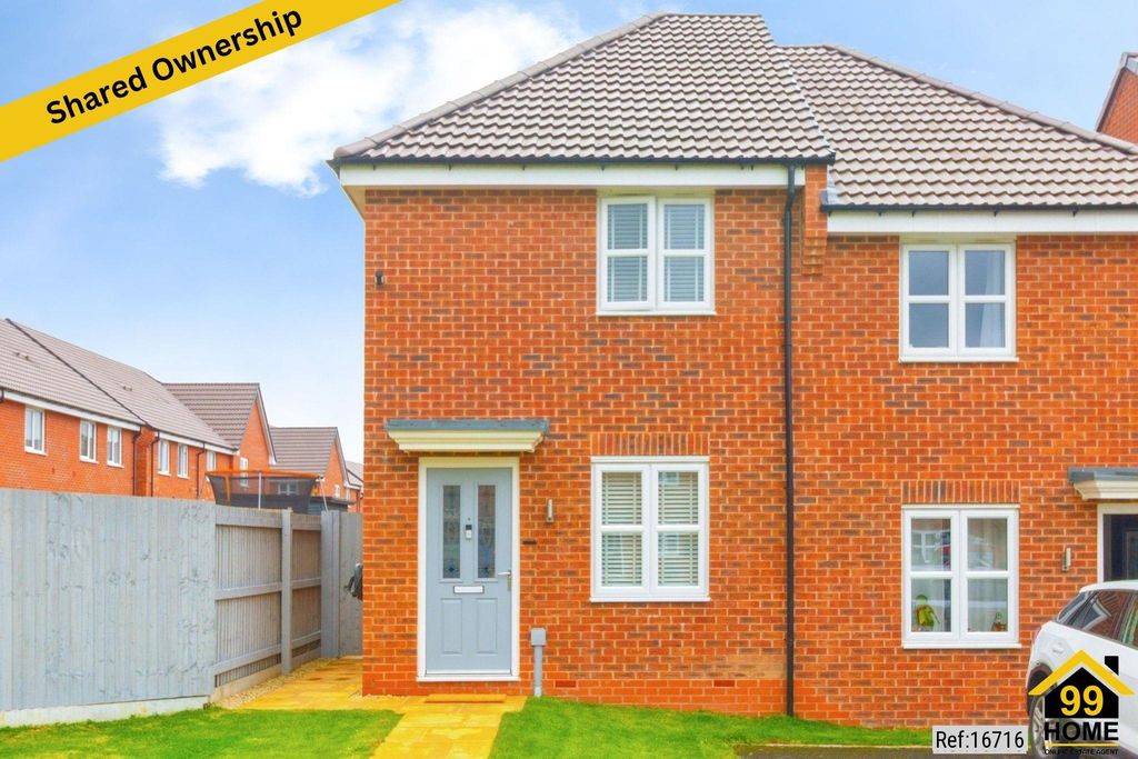2 bed semi-detached house for saleJennys Way, Leicestershire LE6