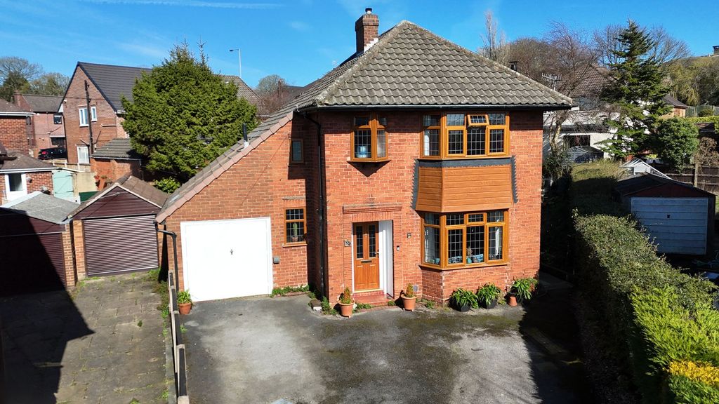 3 bed detached house for saleAsh Way, Stoke-On-Trent ST2