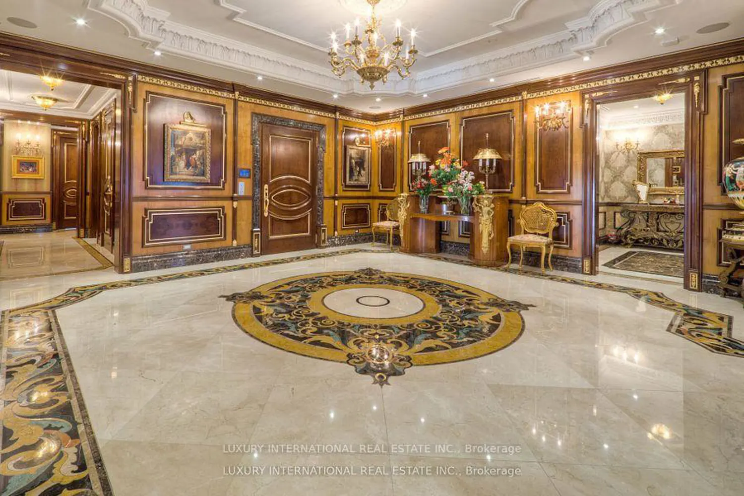Additional image 3 of 118 Yorkville Avenue 703