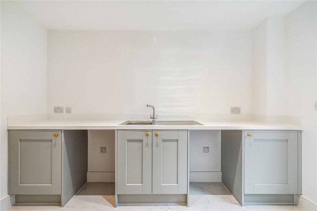 Additional image 9 of 6 bed detached house for saleRowan Lane, Off Tower Road, Ashley Heath, Staffordshire TF9