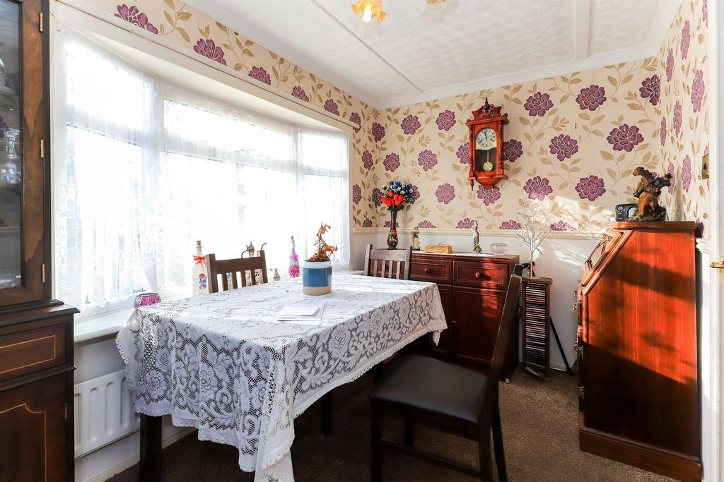 Additional image 8 of 2 bed mobile/park home for saleNew Road, Featherstone, Wolverhampton WV10