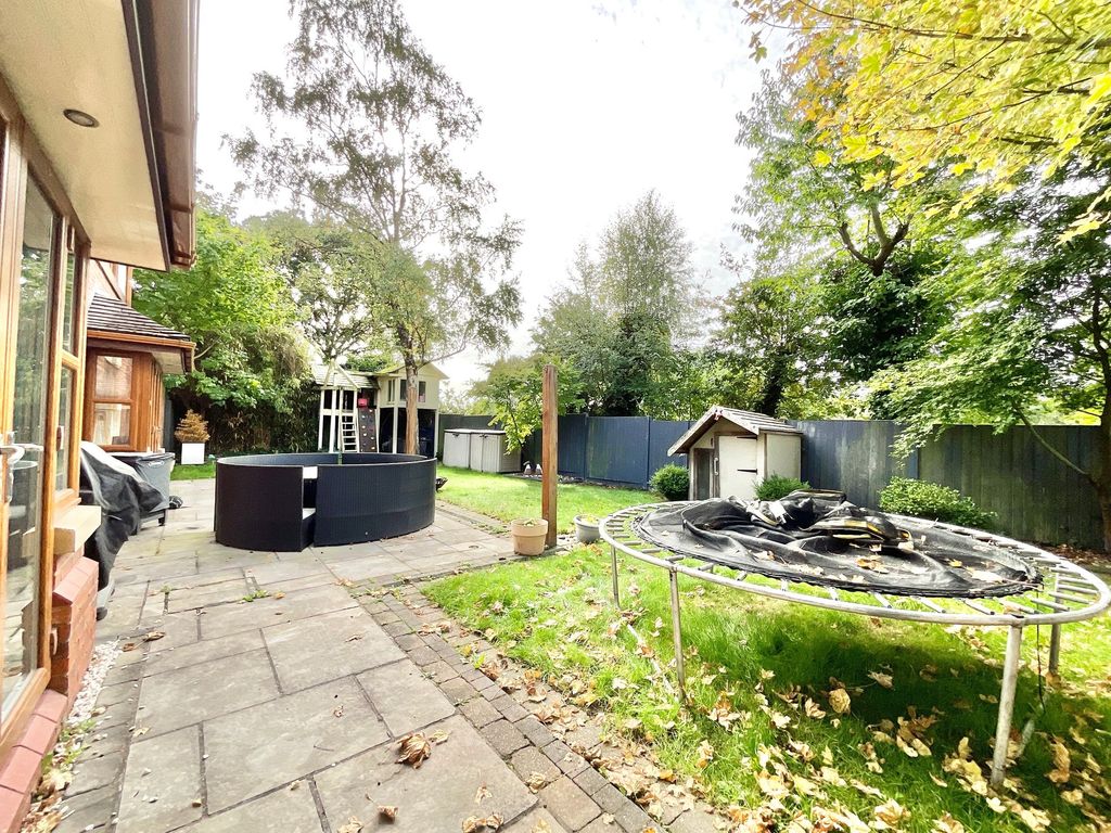 Additional image 27 of 5 bed detached house for saleNewcastle Road, Whitmore ST5