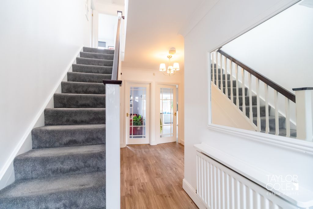 Additional image 2 of 4 bed detached house for saleKensington Drive, Tamworth B79