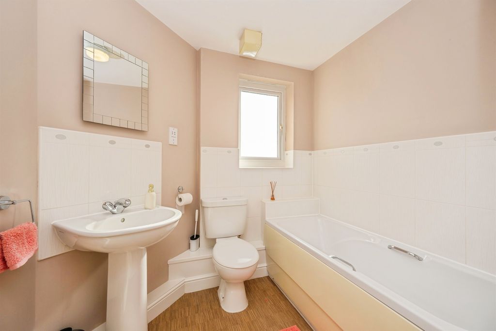 Additional image 17 of 2 bed flat for saleWildhay Brook, Hilton, Derby DE65