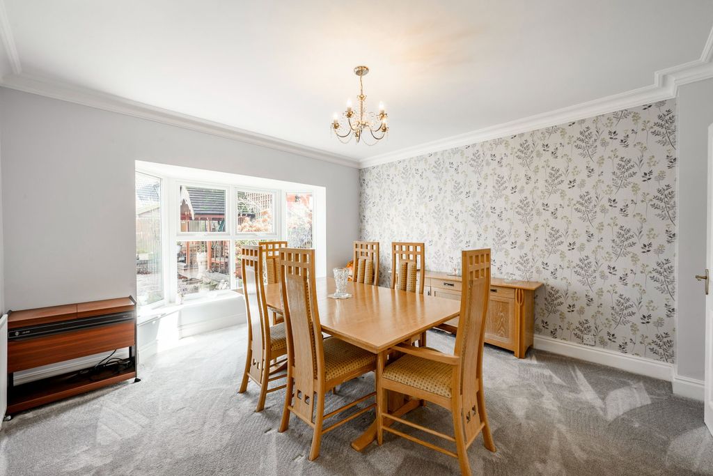 Additional image 21 of 5 bed detached house for saleWallace Court, Cheslyn Hay, Walsall WS6