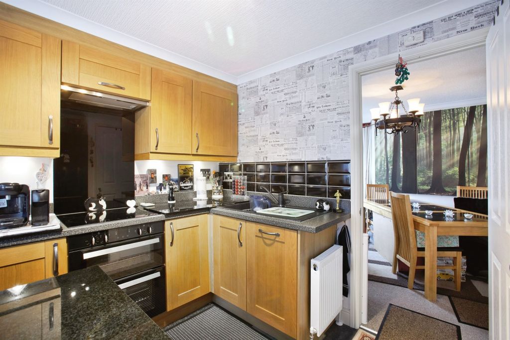 Additional image 7 of 2 bed mobile/park home for saleBeverley Hills Park, Amesbury, Salisbury SP4