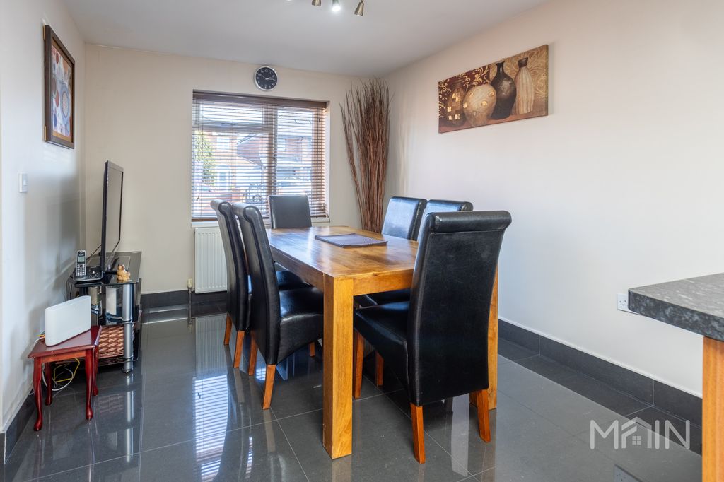 Additional image 14 of 4 bed semi-detached house for saleHighway Road, Leicestershire LE5