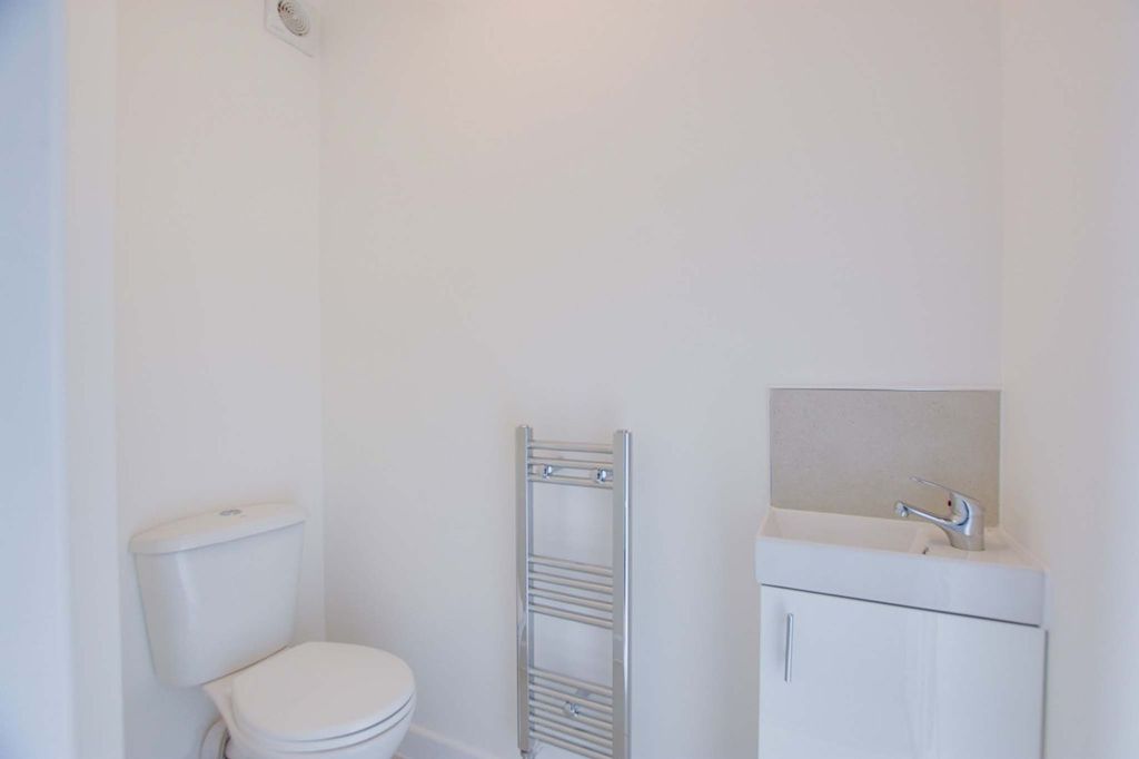 Additional image 10 of 3 bed terraced house for saleGipsy Lane, Leicester LE4