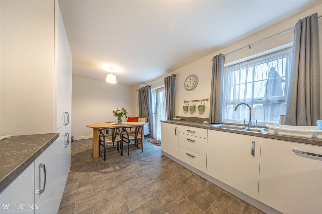 Additional image 8 of 4 bed detached house for saleDashwood Close, Tamworth, Staffordshire B78
