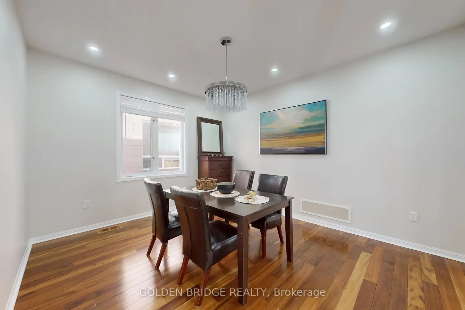 Additional image 7 of 158 Worthington Avenue