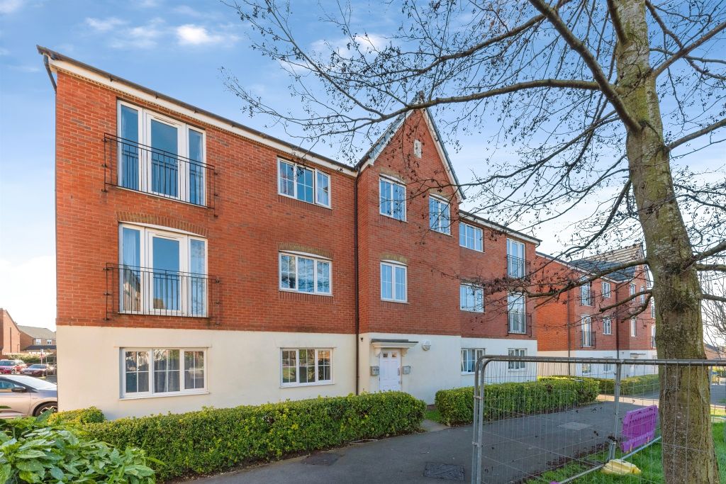 1 bed flat for saleCromford Court, Grantham NG31