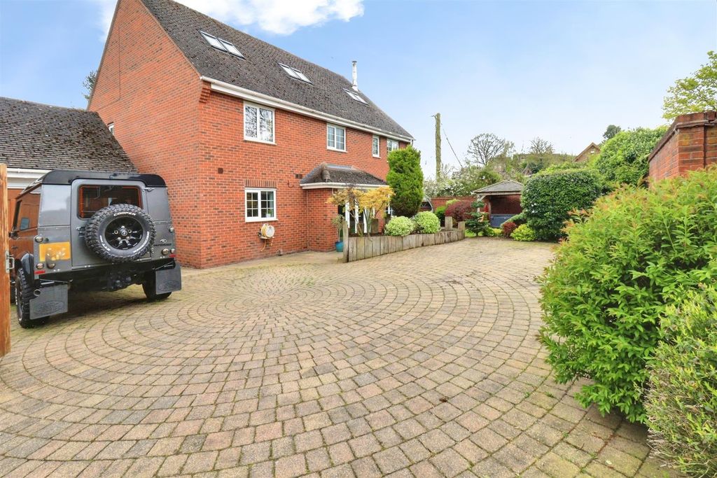 Additional image 38 of 5 bed detached house for saleThe Meadows, Wrinehill, Crewe CW3