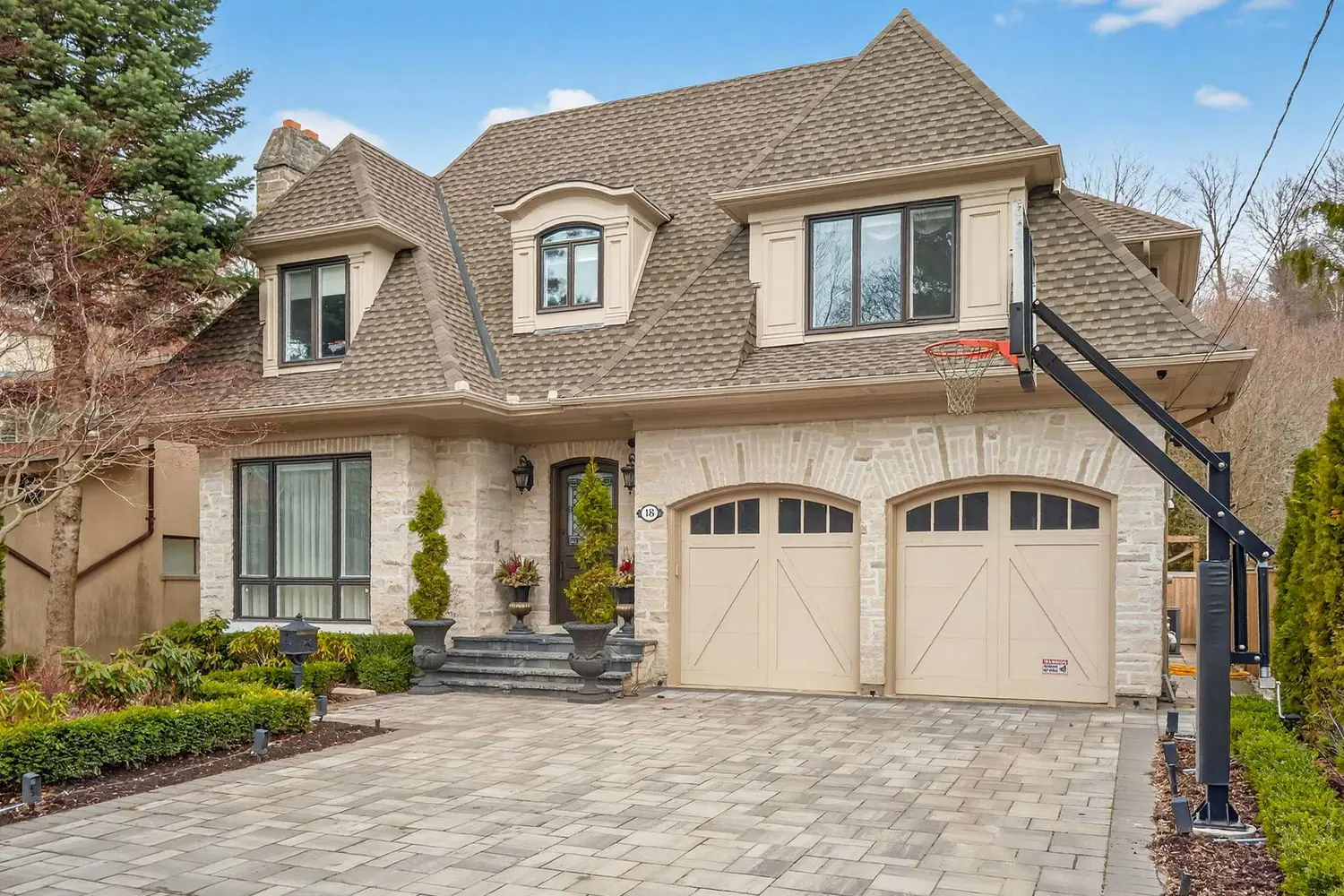 18 Brookfield Road