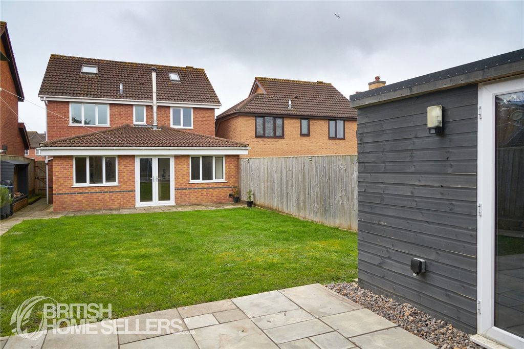 Additional image 15 of 4 bed detached house for saleRumble Dene, Pewsham, Chippenham, Wiltshire SN15