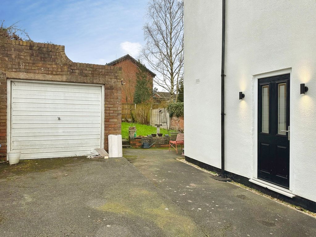 Additional image 23 of 4 bed end terrace house for saleBroad Lane, Finchfield, Wolverhampton WV3