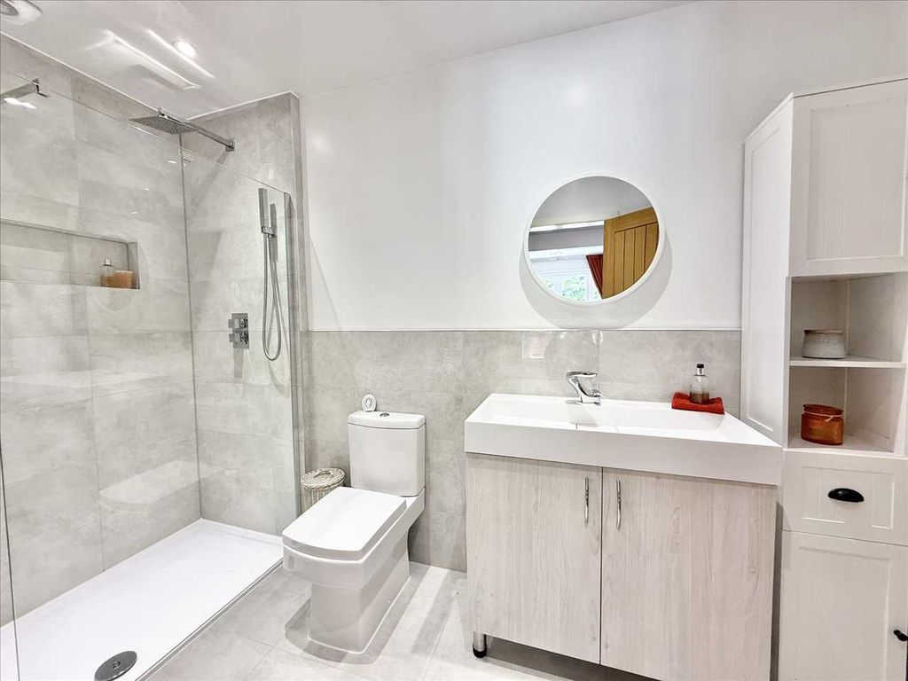 Additional image 17 of 5 bed detached house for saleRowans, Church Lane, Widmerpool, Nottingham NG12