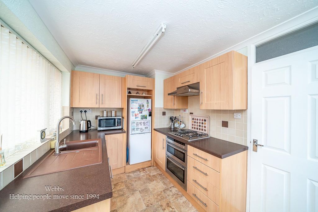 Additional image 7 of 3 bed detached bungalow for saleSpringhill Road, Burntwood WS7