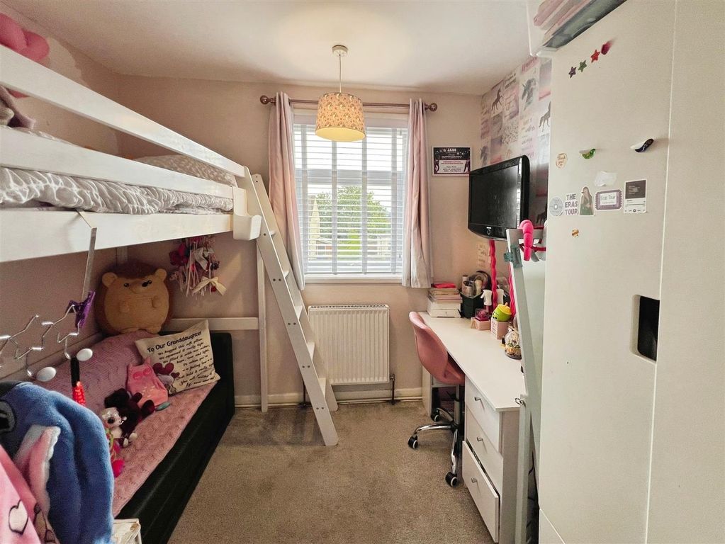 Additional image 14 of 3 bed property for saleKnype Way, Bradwell Newcastle Under Lyme, Staffordshire ST5