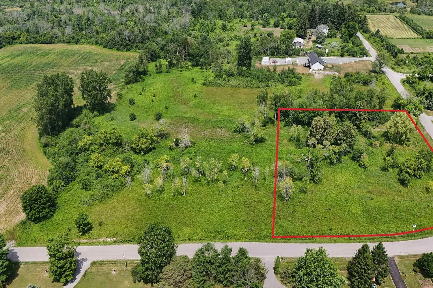 Additional image 9 of 440 Victoria Beach Road