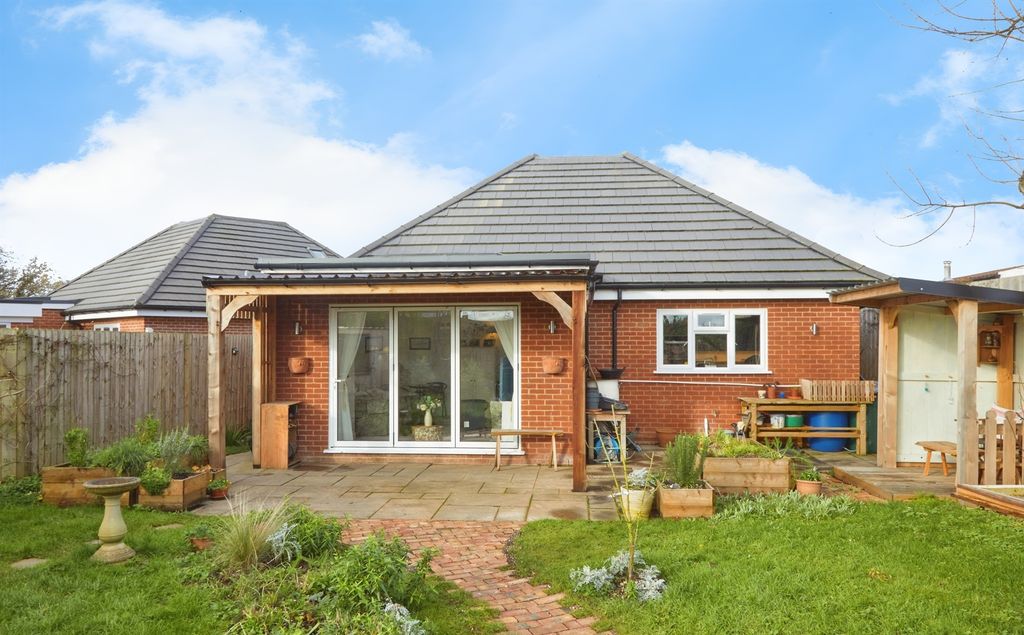 Additional image 15 of 3 bed bungalow for salePorton Road, Amesbury, Salisbury SP4