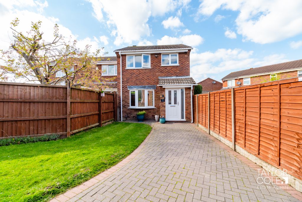 Additional image 18 of 3 bed semi-detached house for saleParbury, Dosthill, Tamworth B77