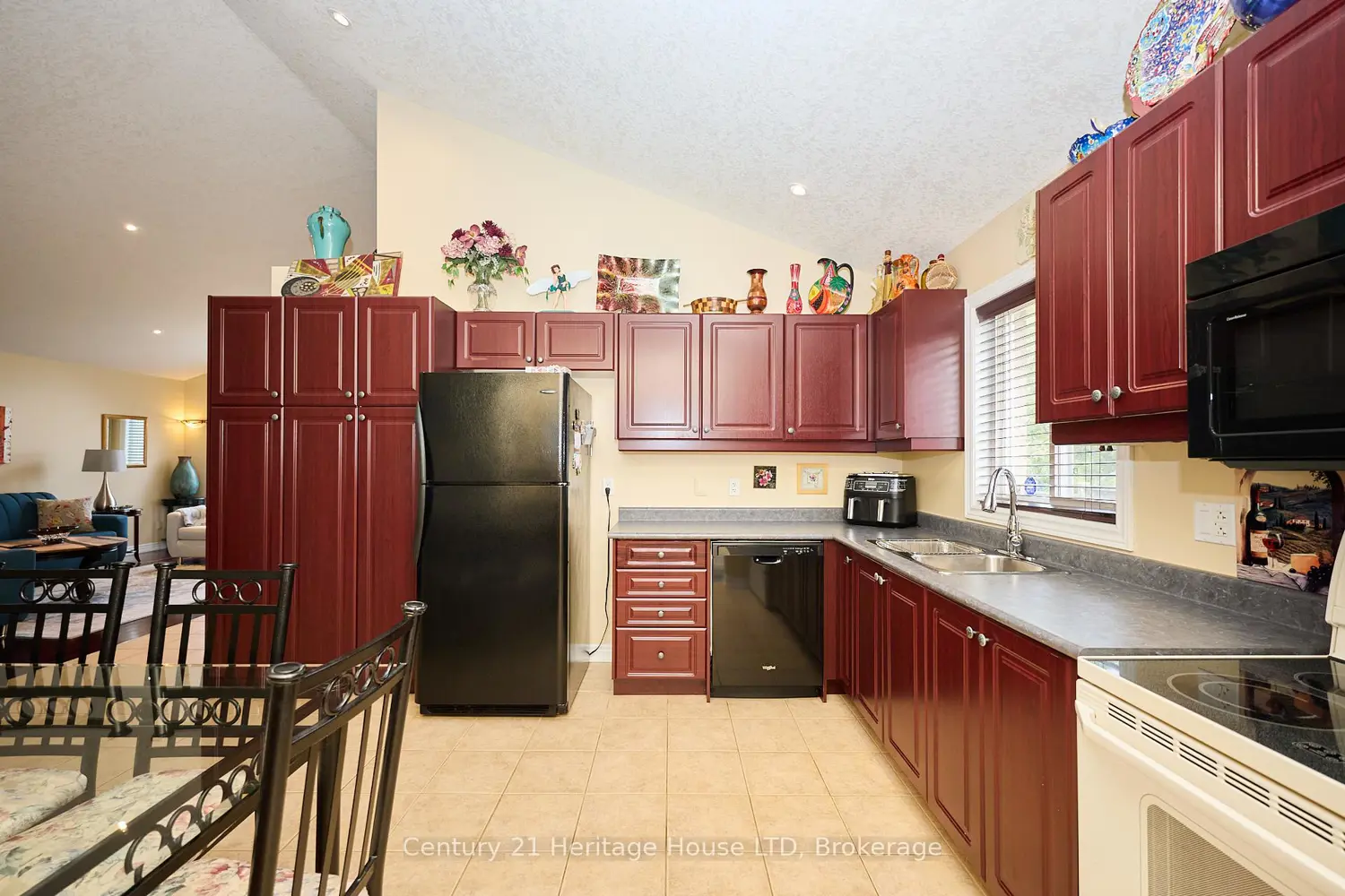 Additional image 5 of 222 Dorchester Drive