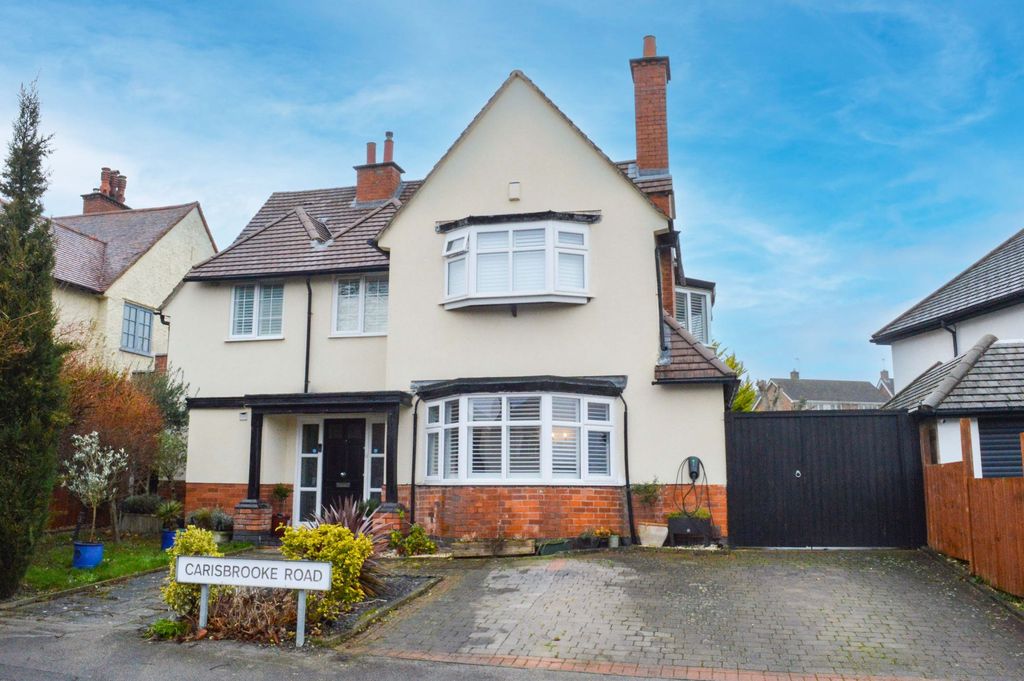 6 bed detached house for saleCarisbrooke Road, Knighton, Leicester LE2