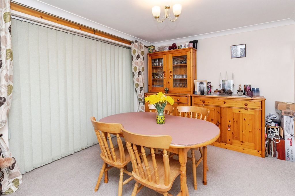 Additional image 10 of 4 bed detached house for salePulteney Drive, Stafford ST16