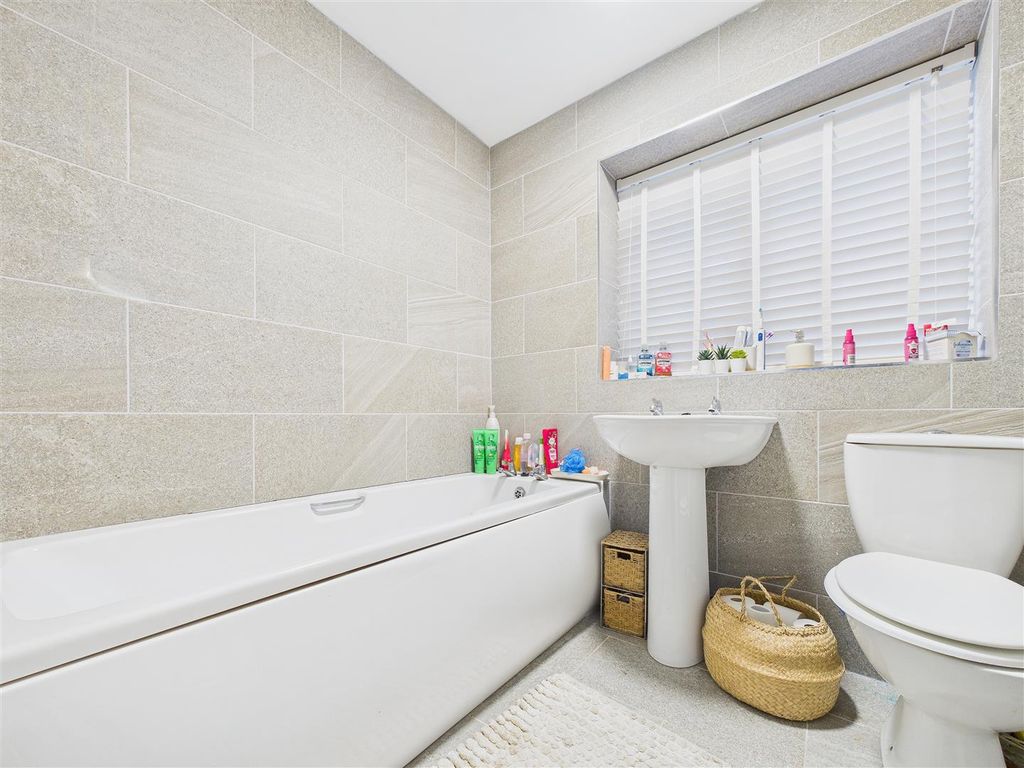 Additional image 4 of 3 bed property for saleChetwynd Close, Rugeley WS15