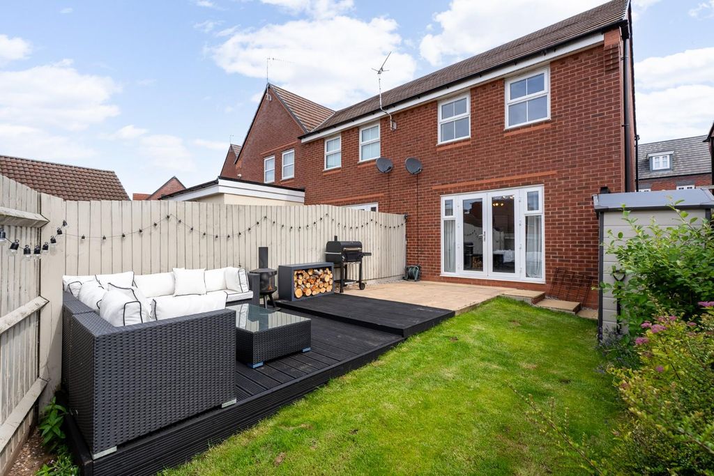 Additional image 15 of 2 bed end terrace house for saleMonkton Way, Dudley, Dudley DY3