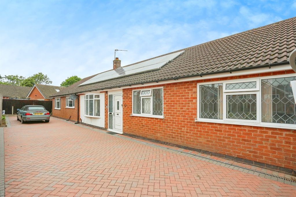 Additional image 2 of 5 bed detached bungalow for saleBallater Close, Leicester LE5