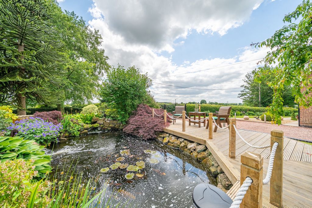 Additional image 36 of 4 bed detached house for saleChapel Lane, Hanbury, Staffordshire DE13
