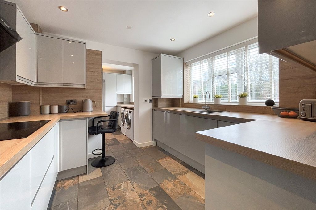 Additional image 3 of 4 bed semi-detached house for saleCroscombe Gardens, Frome BA11
