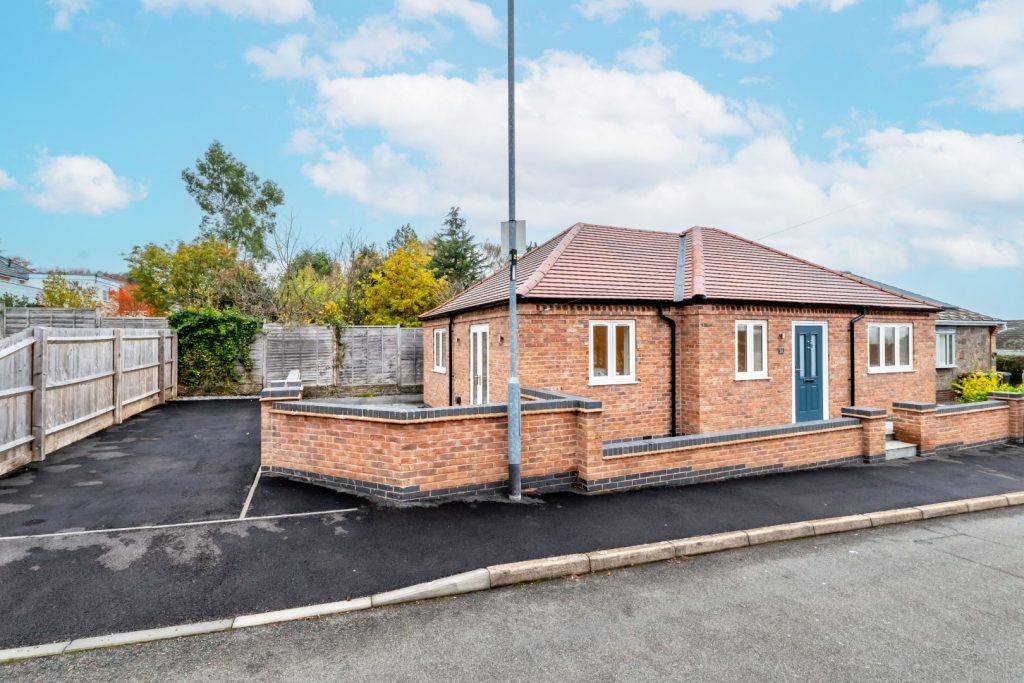 2 bed detached bungalow for saleStamford Drive, Cropston LE7