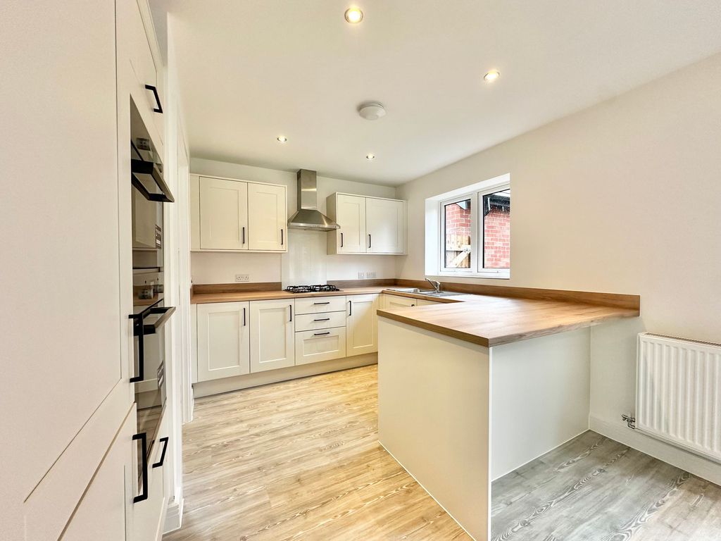 Additional image 2 of 4 bed detached house for saleNewcastle Road, Whitmore ST5