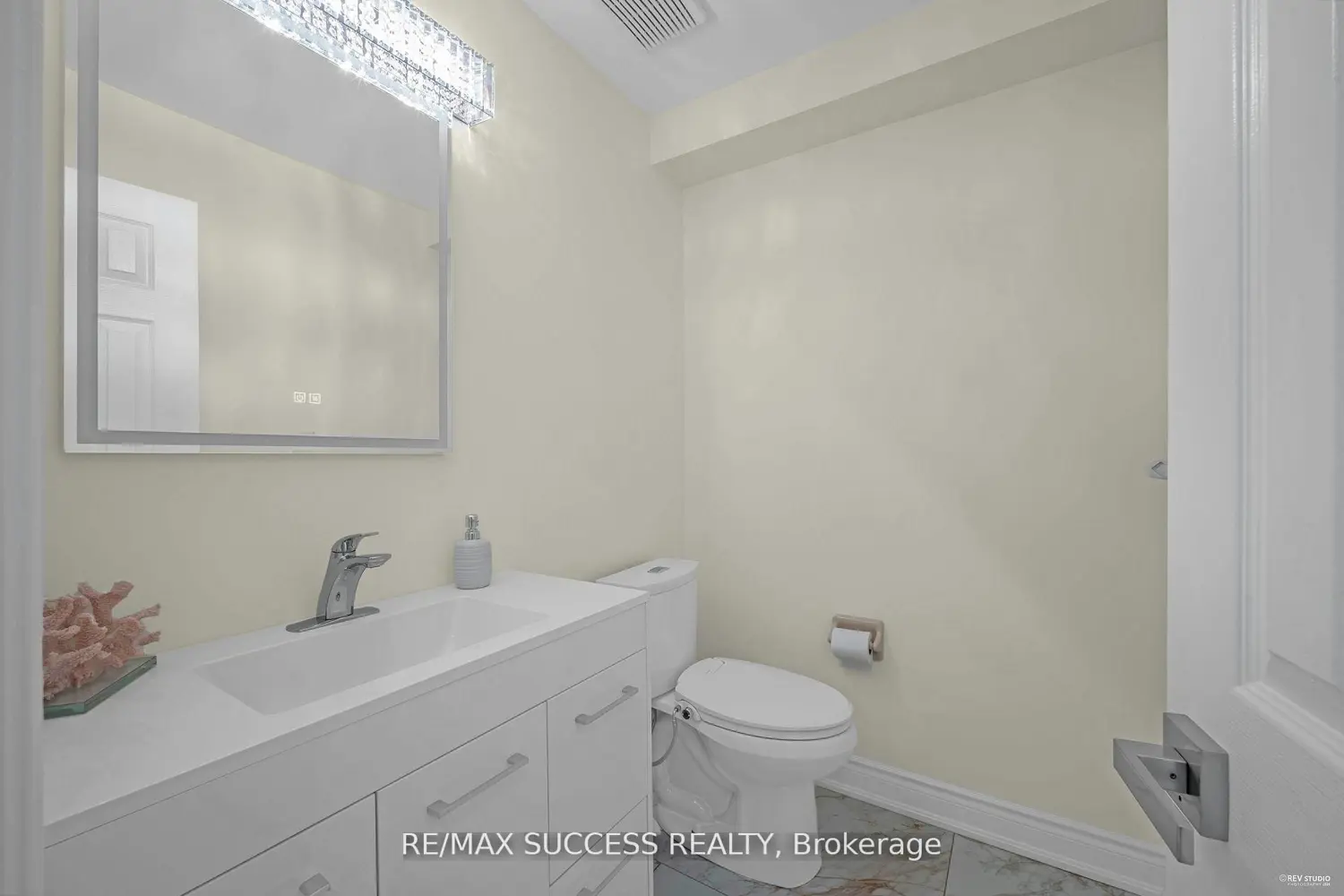 Additional image 10 of 63 Blue Spruce Street