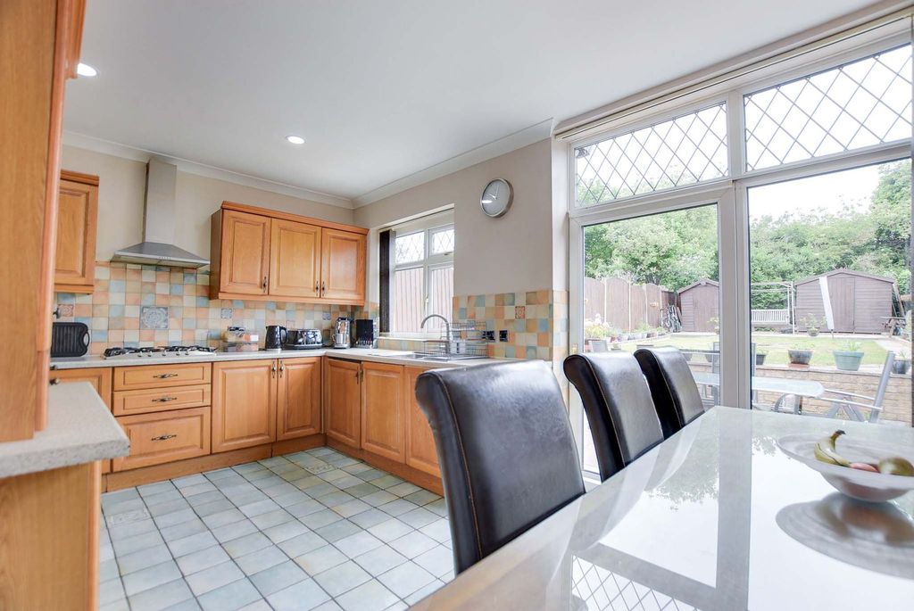 Additional image 3 of 3 bed semi-detached house for saleGainsborough Road, Knighton, Leicester LE2