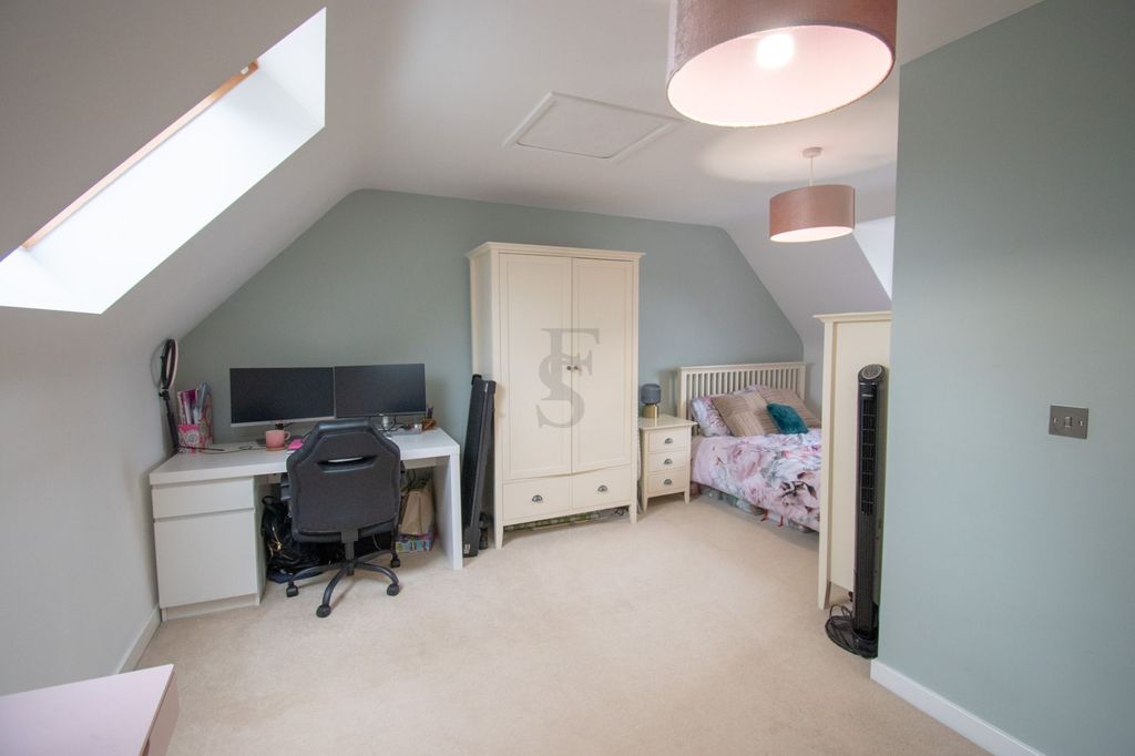 Additional image 14 of 4 bed detached house for saleSaxthorpe Road, Hamilton LE5