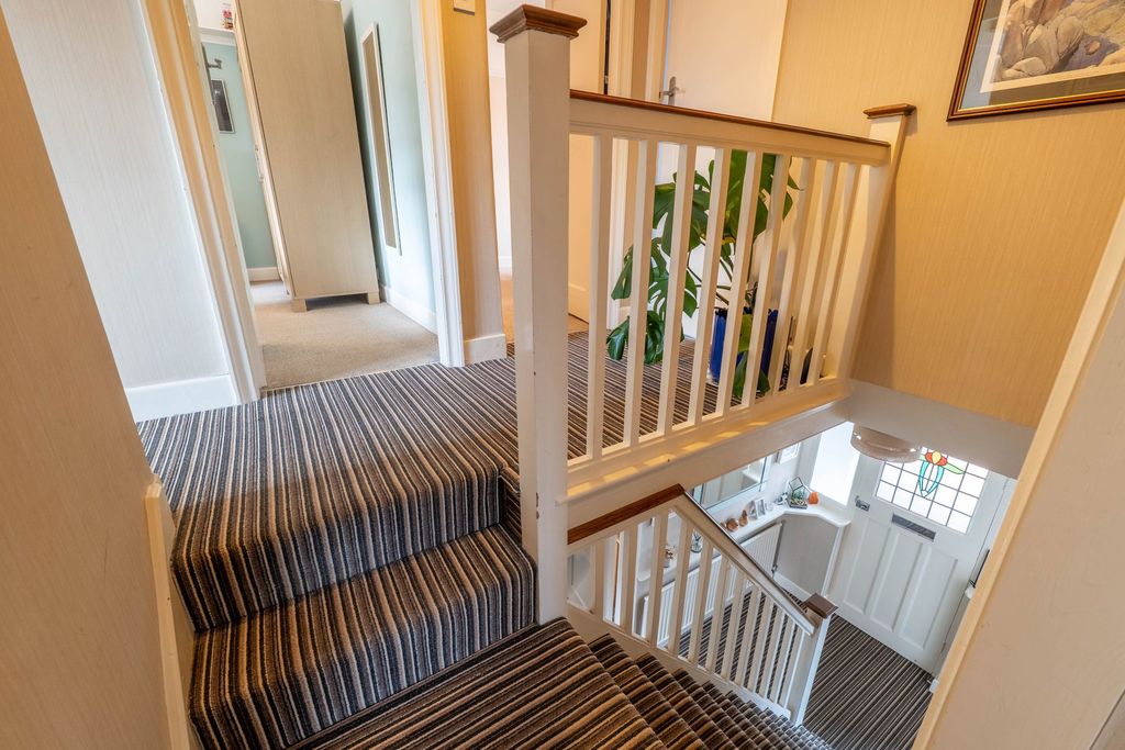 Additional image 13 of 4 bed semi-detached house for saleOakfield Avenue, Birstall, Leicester LE4