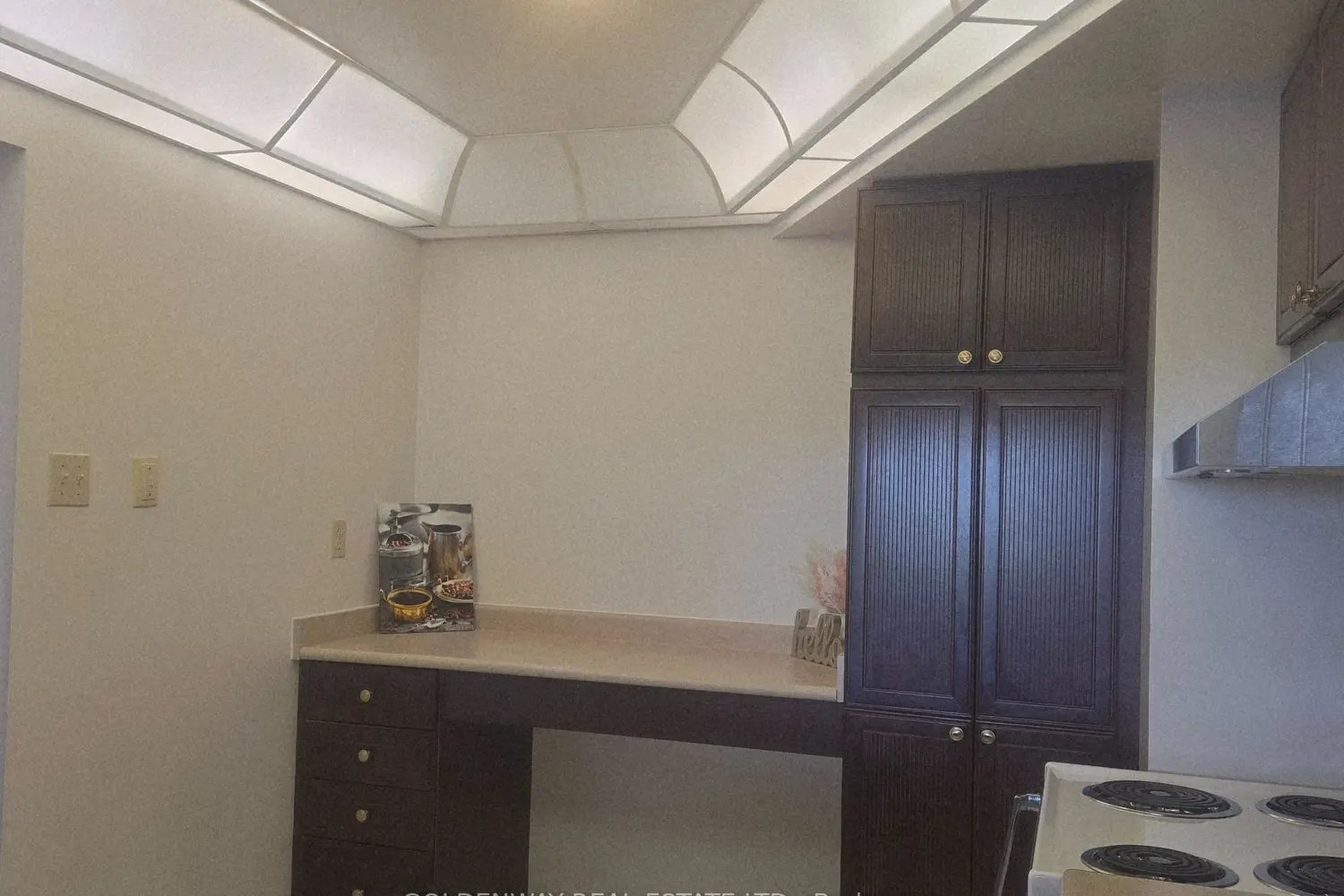 Additional image 10 of 7300 Yonge Street 1012