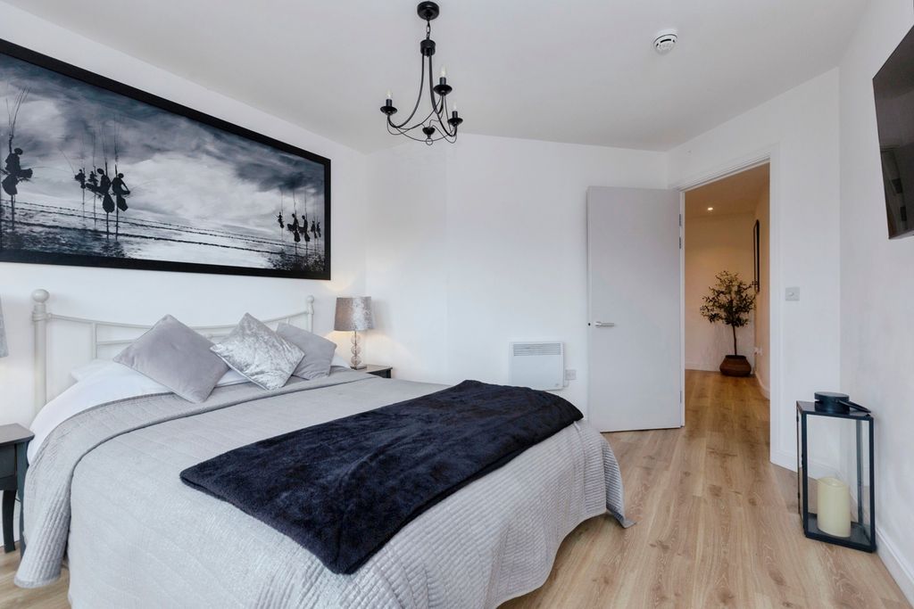 Additional image 6 of 2 bed flat for saleBath Lane, Leicester, Leicestershire LE3