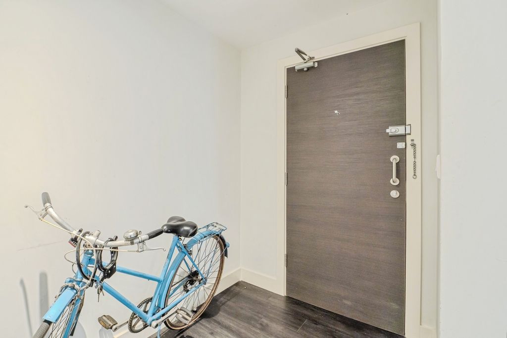 Additional image 11 of 2 bed flat for saleCharles Street, Leicester, Leicestershire LE1
