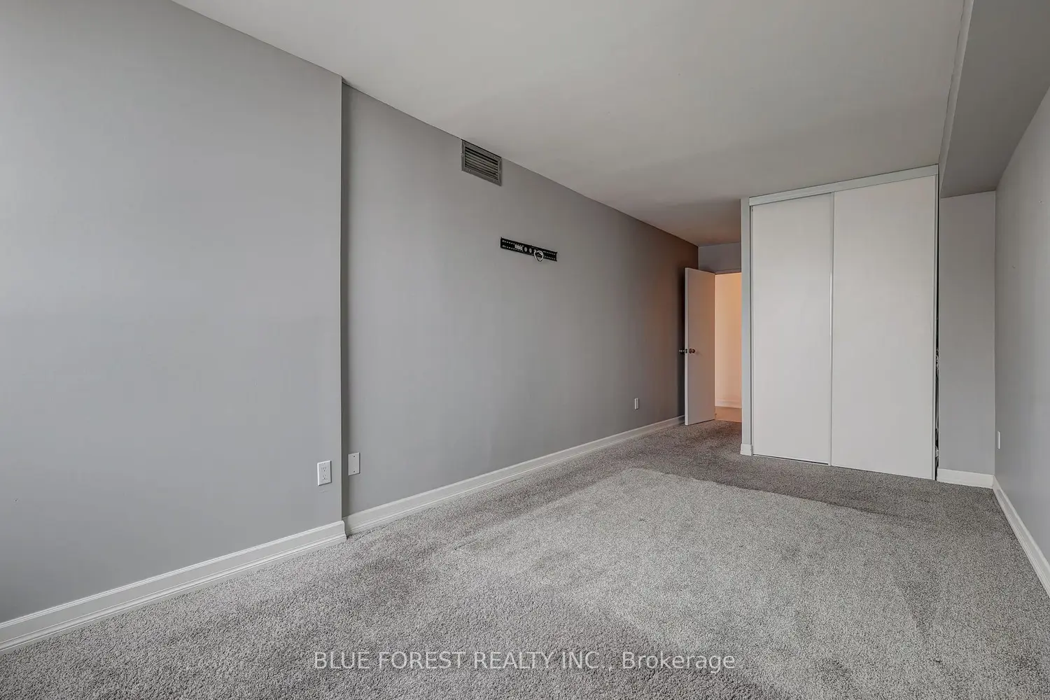Additional image 8 of 389 Dundas Street 1705
