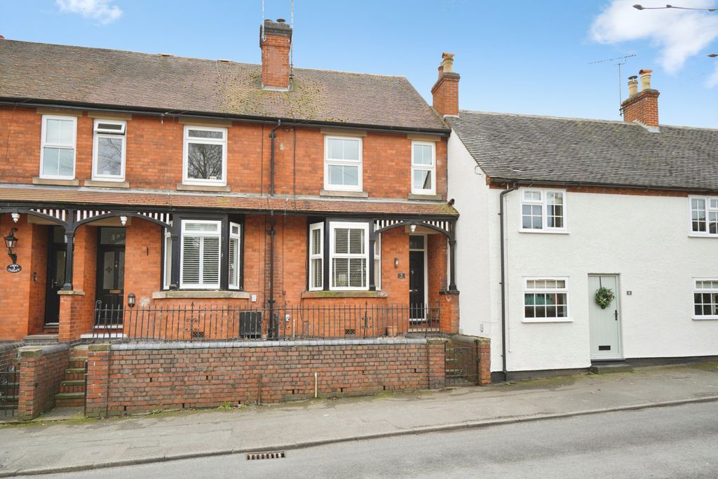 2 bed end terrace house for saleFishpond Lane, Tutbury DE13