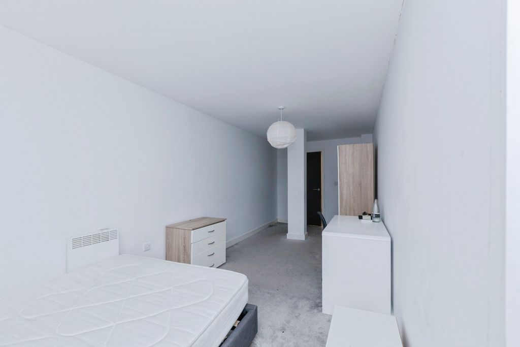 Additional image 9 of 2 bed flat for saleCharles Street, Leicester, Leicestershire LE1