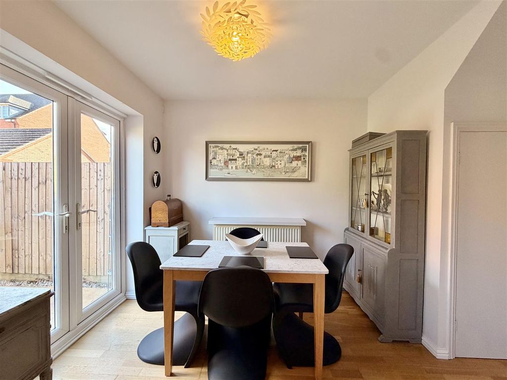 Additional image 6 of 3 bed end terrace house for saleThreadcutters Way, Shepshed, Loughborough LE12